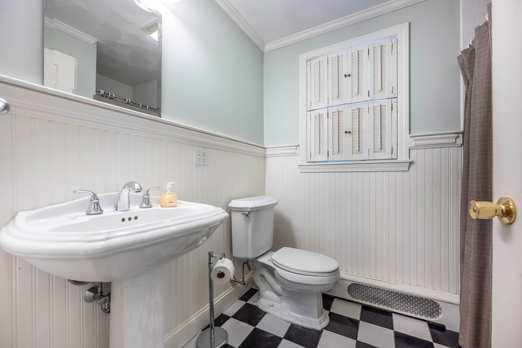 89 Rattlesnake Hill Road Andover, MA 01810 - Photo 14 of 27