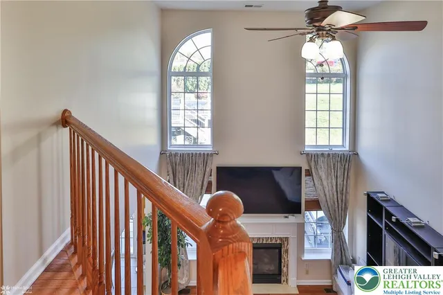 $519,500 | 2421 South Wood Street, Allentown, PA 18103