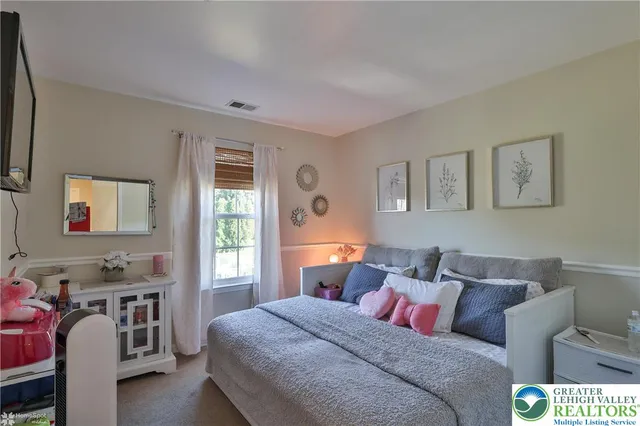 $519,500 | 2421 South Wood Street, Allentown, PA 18103