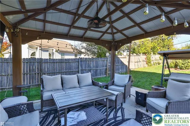 $519,500 | 2421 South Wood Street, Allentown, PA 18103