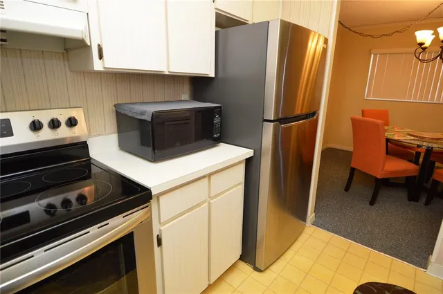 $1,900 | 12760 Indian Rocks Road, Unit 573, Largo, FL 33774