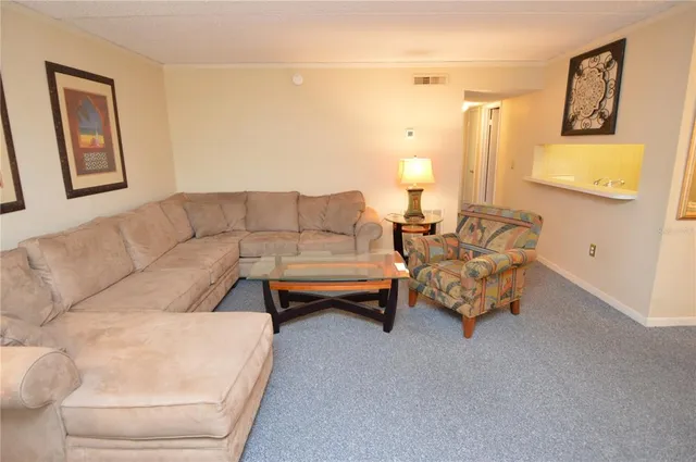 $1,900 | 12760 Indian Rocks Road, Unit 573, Largo, FL 33774