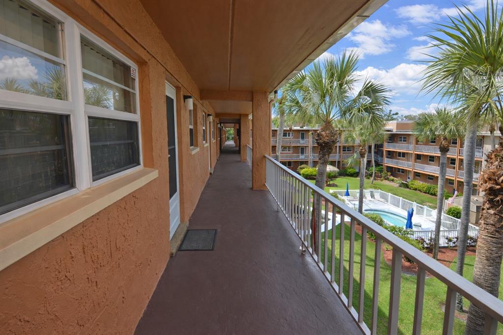 12760 Indian Rocks Road, Unit 573 Largo, FL 33774 - Photo 4 of 95