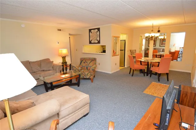 $1,900 | 12760 Indian Rocks Road, Unit 573, Largo, FL 33774