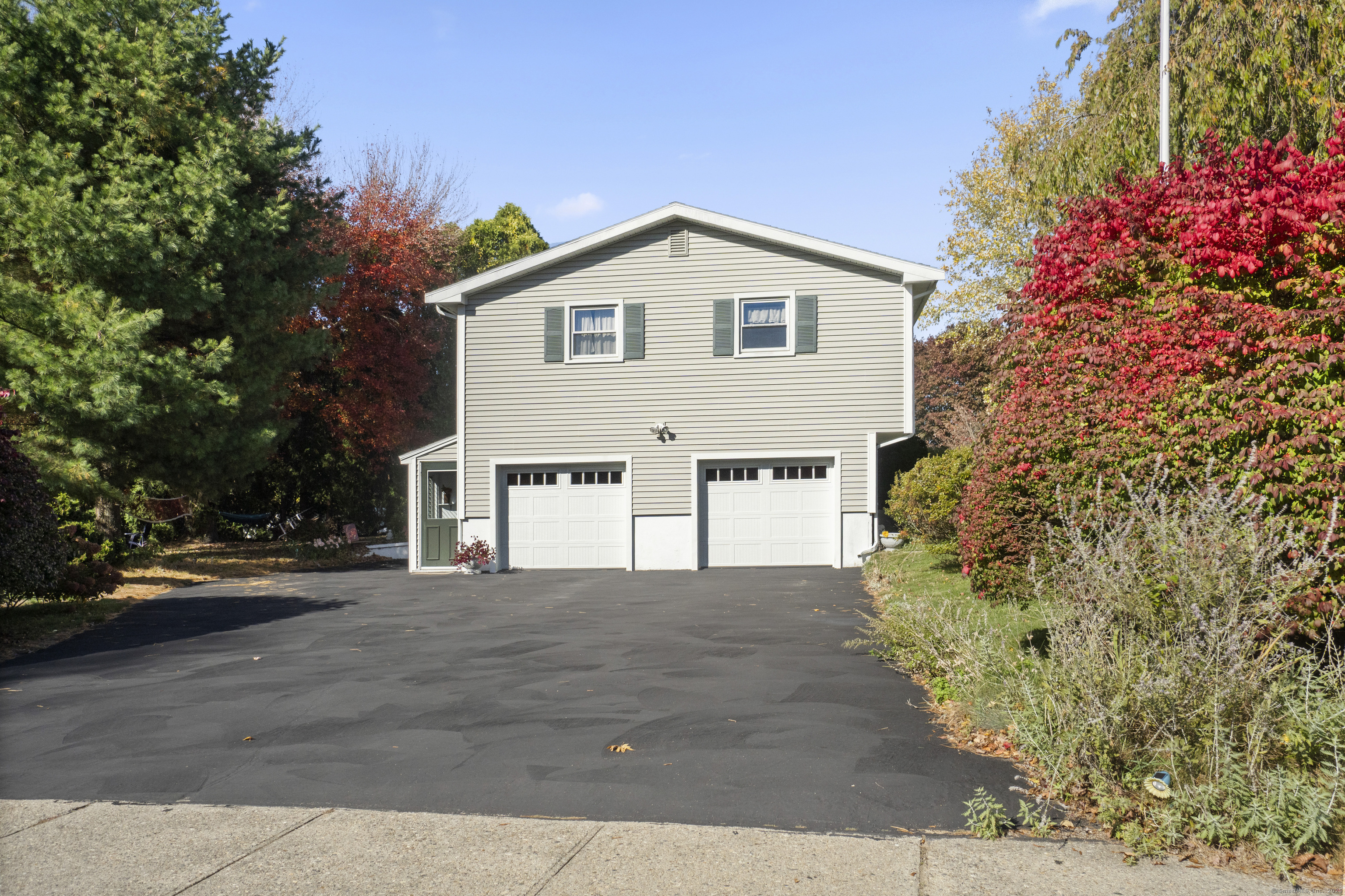 255 Capstan Avenue Groton, CT 06355 - Photo 25 of 35