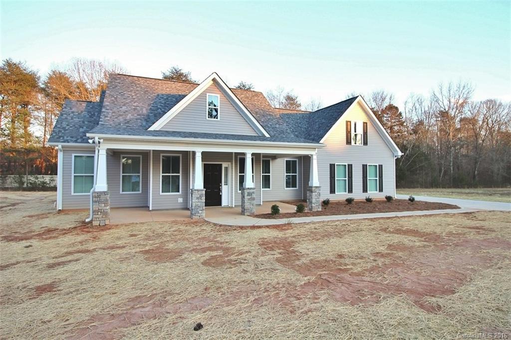 1072 Tom Joye Road Clover, SC 29710 - Photo 2 of 24 Gallery Image 2