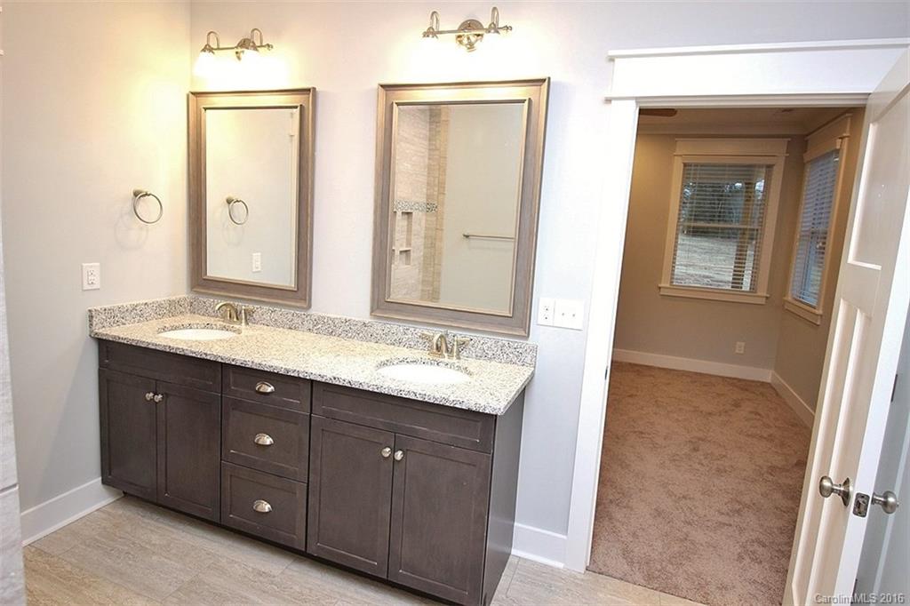 1072 Tom Joye Road Clover, SC 29710 - Photo 14 of 24 Gallery Image 14