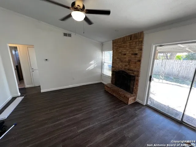 $1,295 | 11902 Las Vegas Street, San Antonio, TX 78233