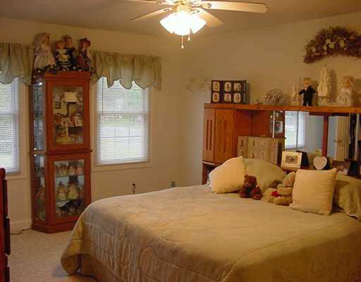 26405 Riding Trail South Bend, IN 46619 - Photo 7 of 8 Gallery Image 7