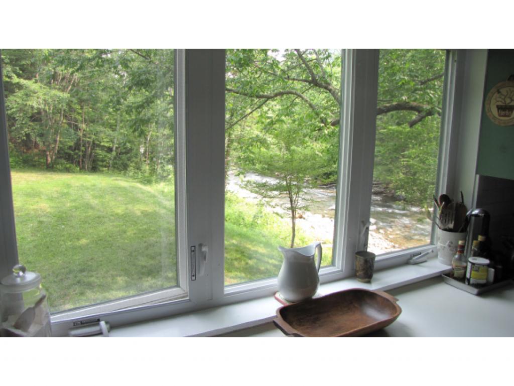 203 King Farm Road Rochester, VT 05767 - Photo 5 of 32 Gallery Image 5