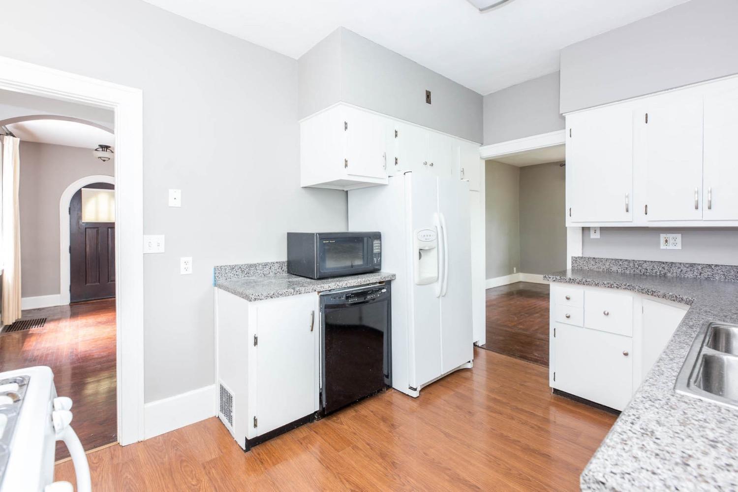 3258 Epworth Avenue Cincinnati, OH 45211 - Photo 13 of 22