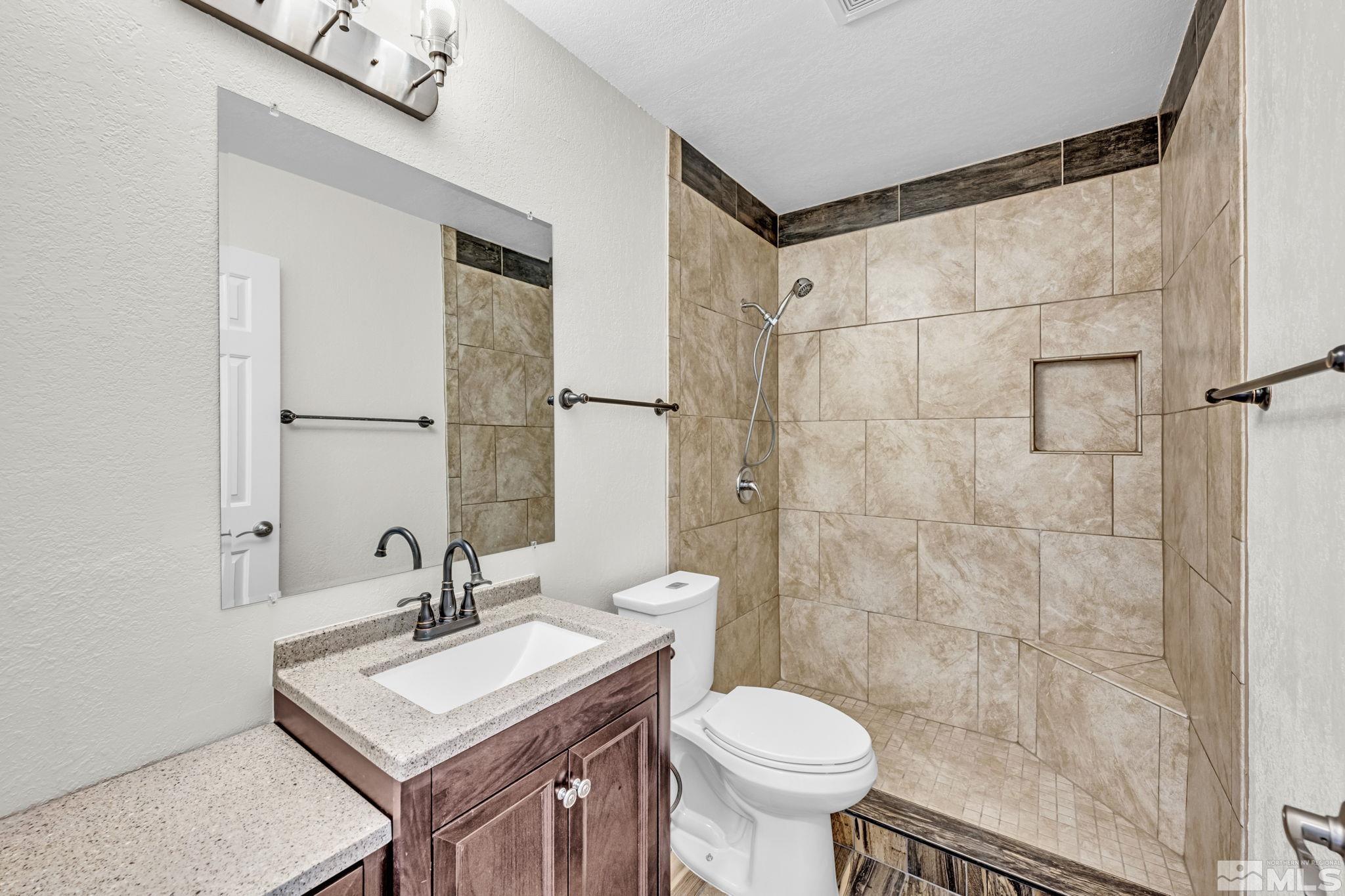 21520 Dortort Drive Reno, NV 89521 - Photo 10 of 39 Photo 10