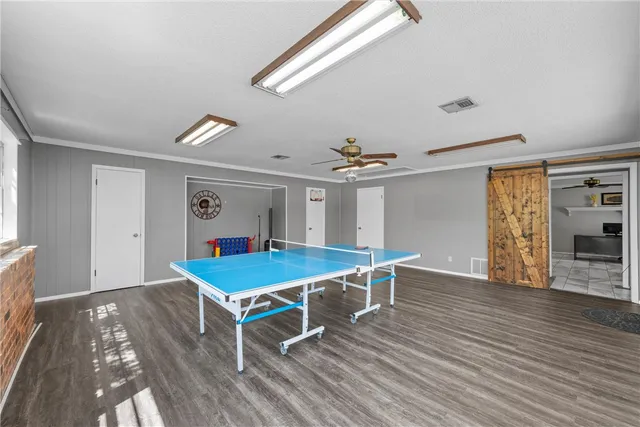 a view of a park with entertaining space