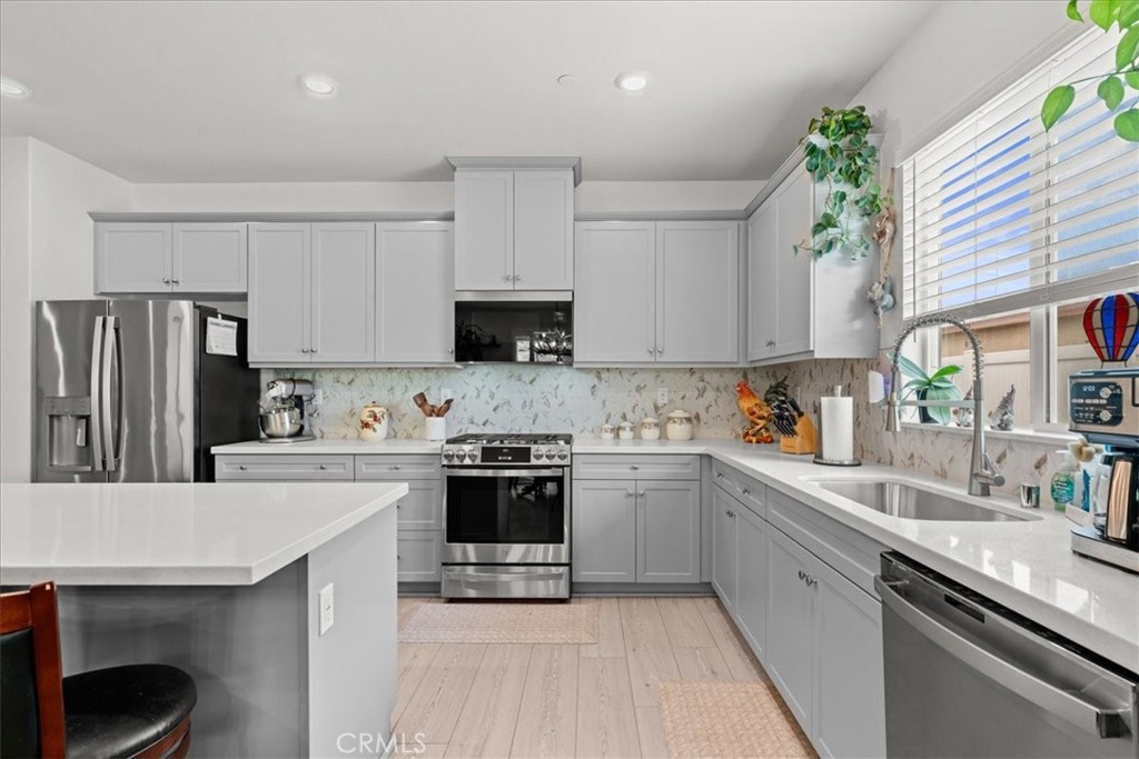 7618 Baerss Road Riverside, CA 92507 - Photo 7 of 31 Gallery Image 7