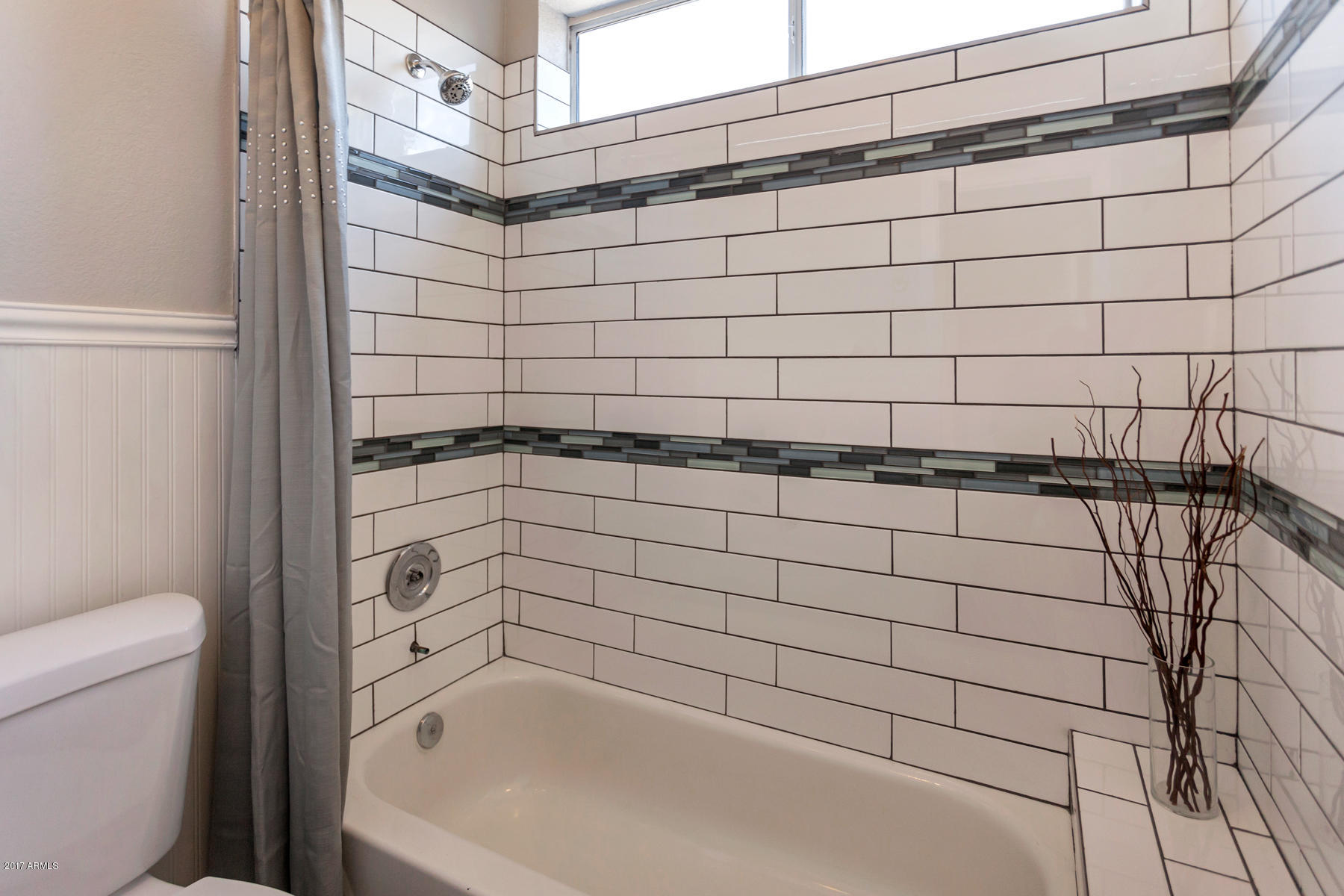 3346 East Utopia Road Phoenix, AZ 85050 - Photo 17 of 25 Guest Bath