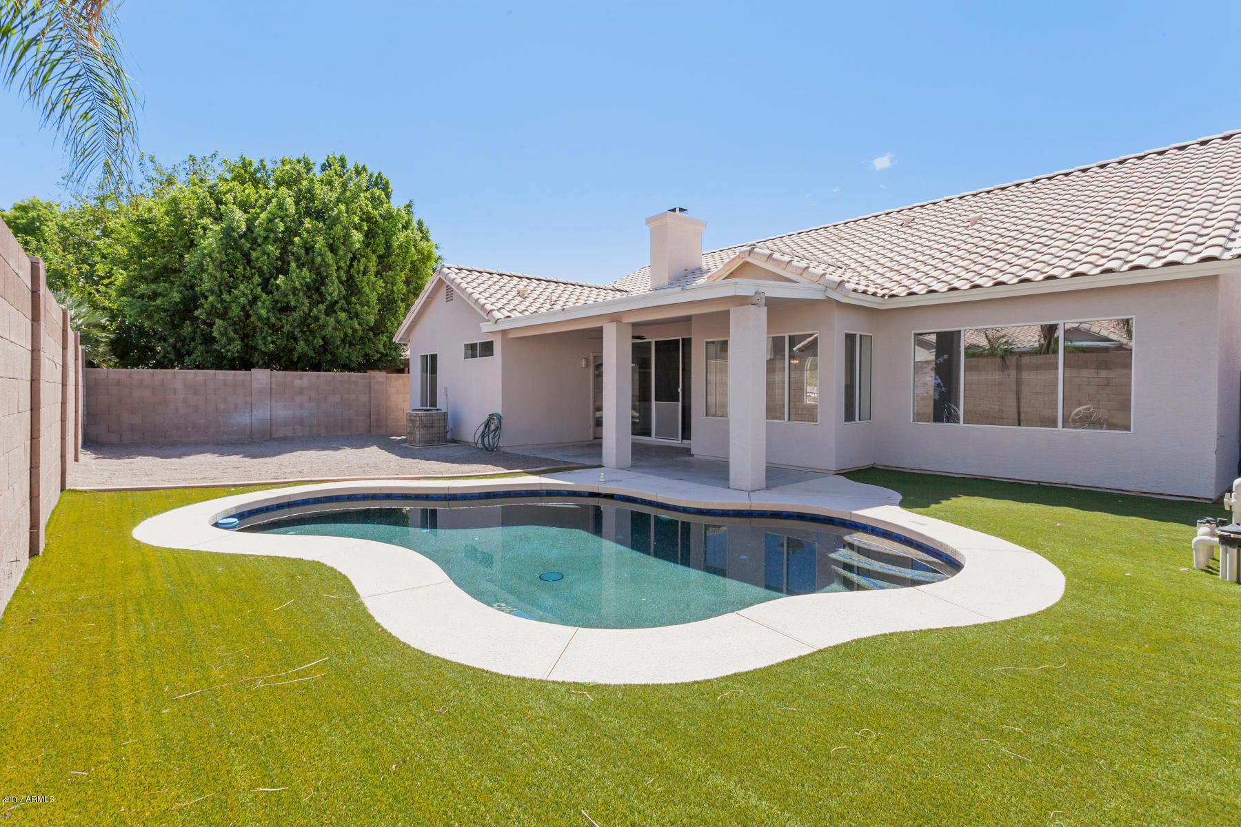3346 East Utopia Road Phoenix, AZ 85050 - Photo 2 of 25 Rear