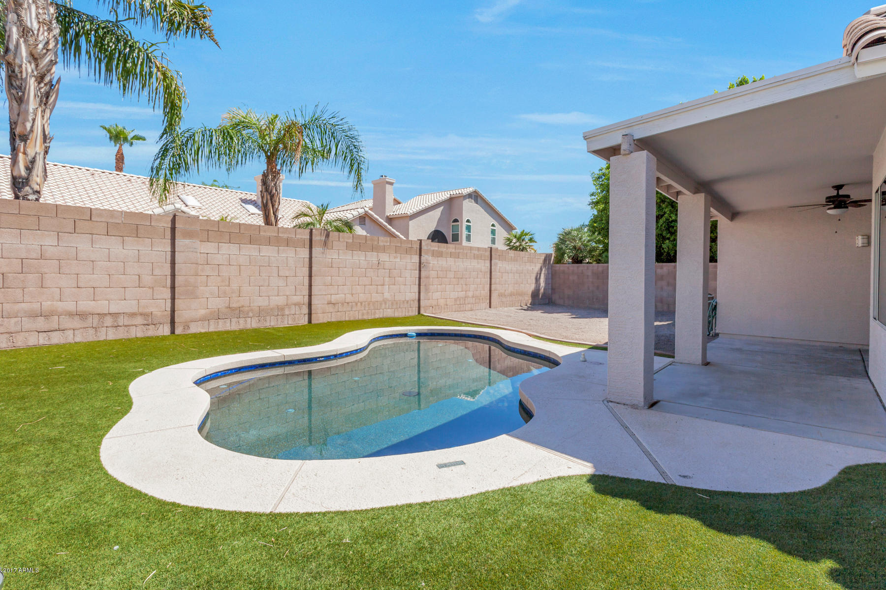 3346 East Utopia Road Phoenix, AZ 85050 - Photo 24 of 25 Rear