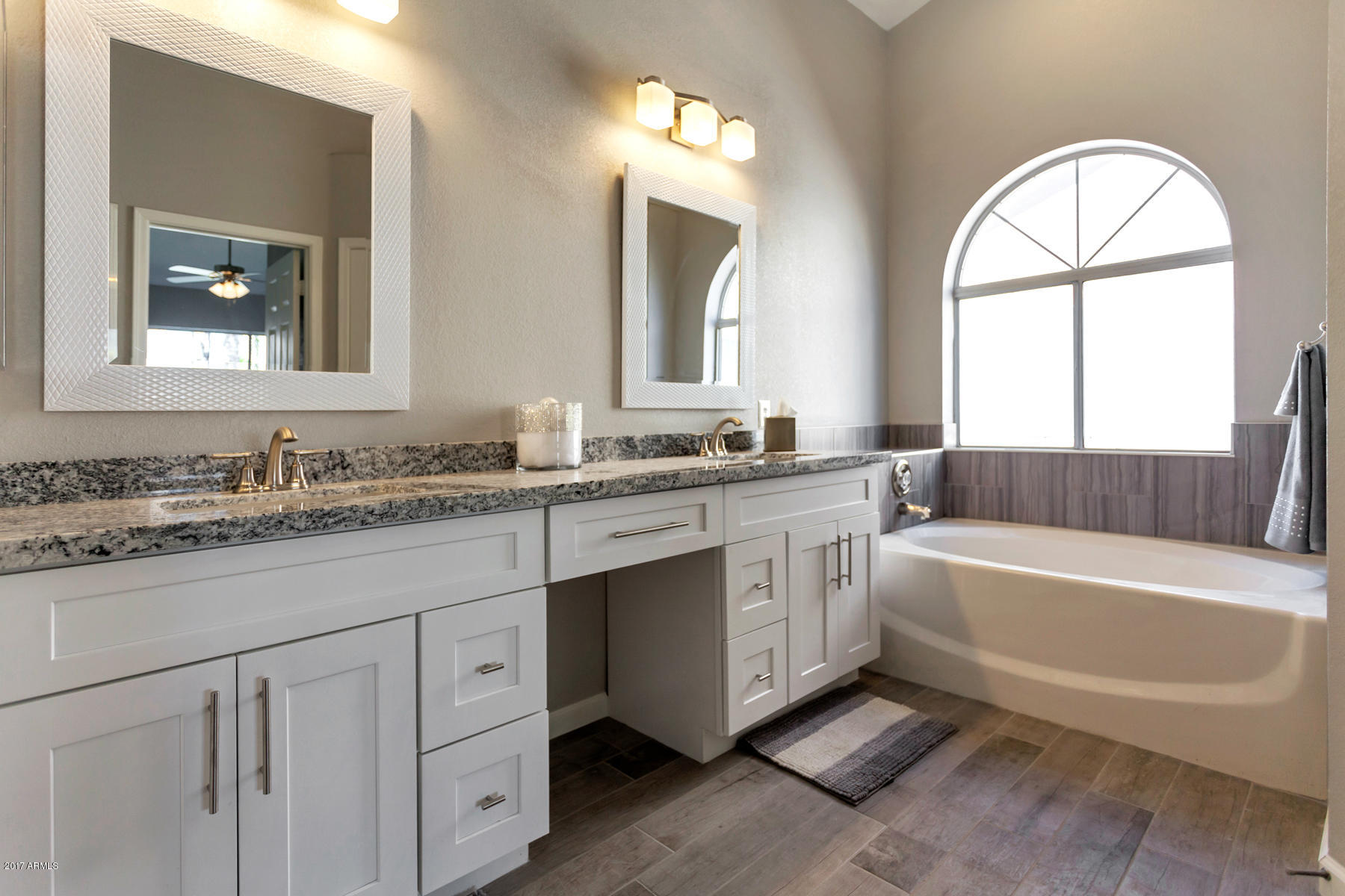 3346 East Utopia Road Phoenix, AZ 85050 - Photo 5 of 25 Master Bath