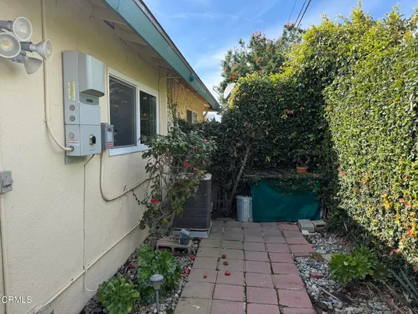 $669,900 | 257 East Garden Green, Port Hueneme, CA 93041