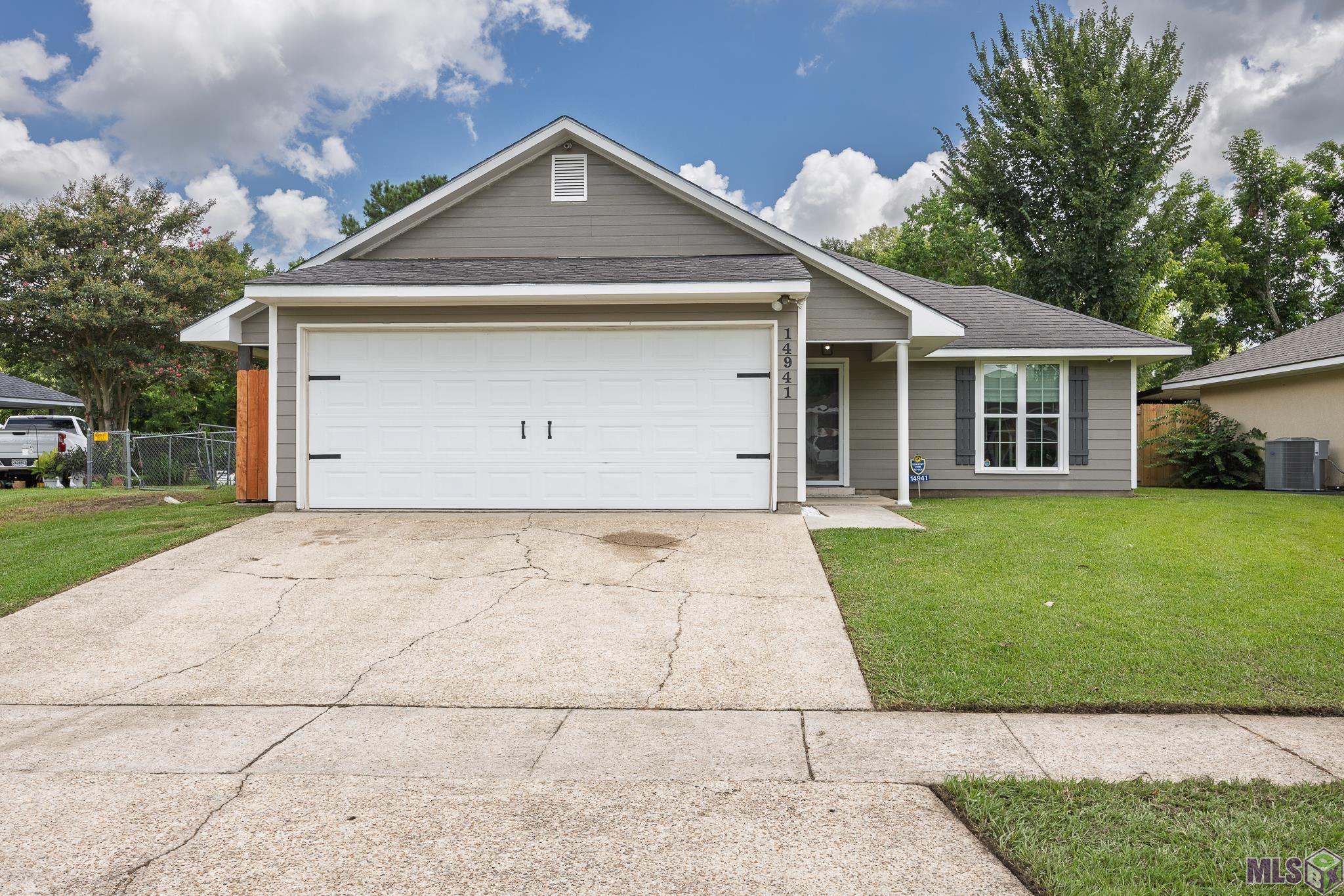 14941 Point Chenier Ave