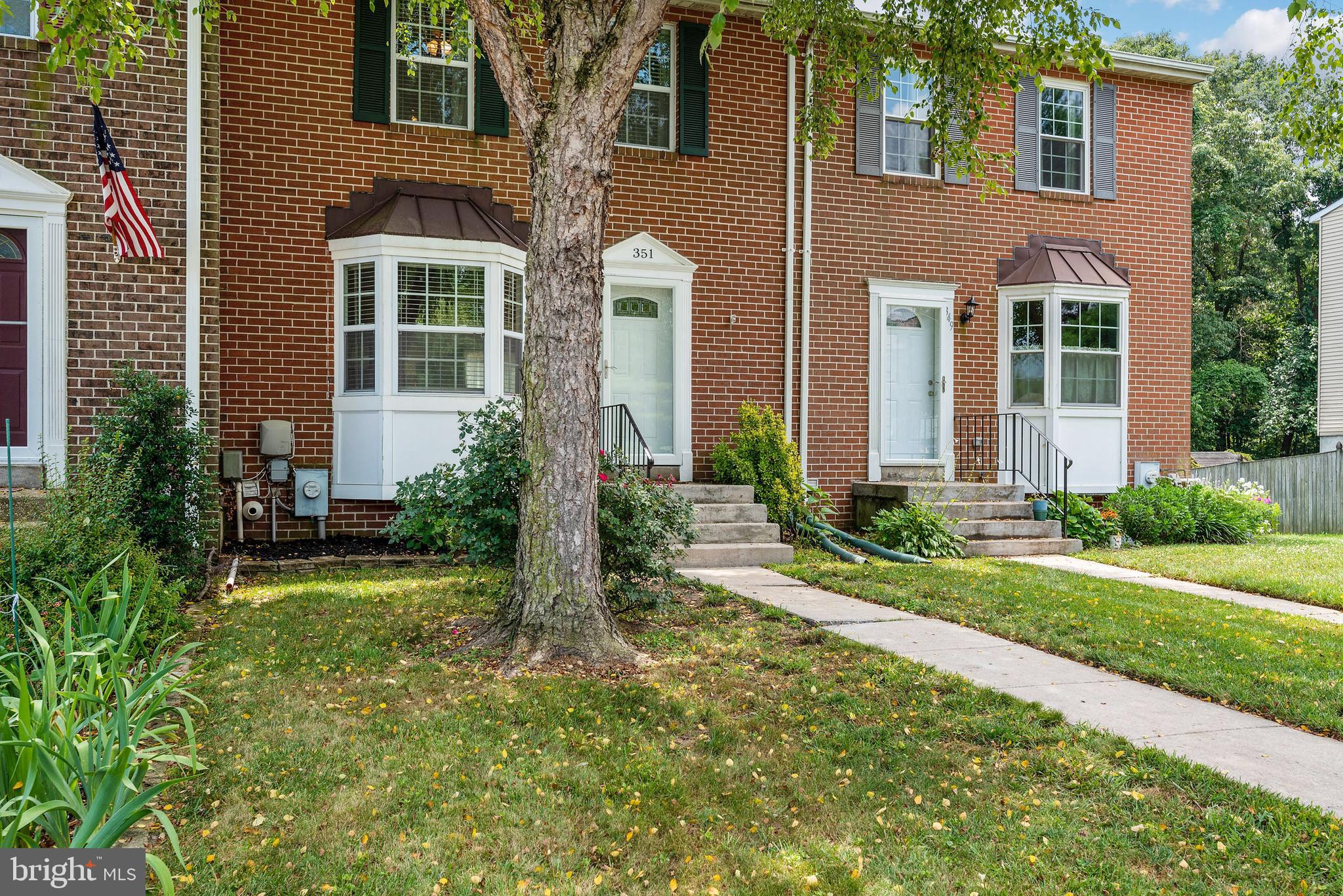 351 Rambling Ridge Court Pasadena, MD 21122 - Photo 2 of 34