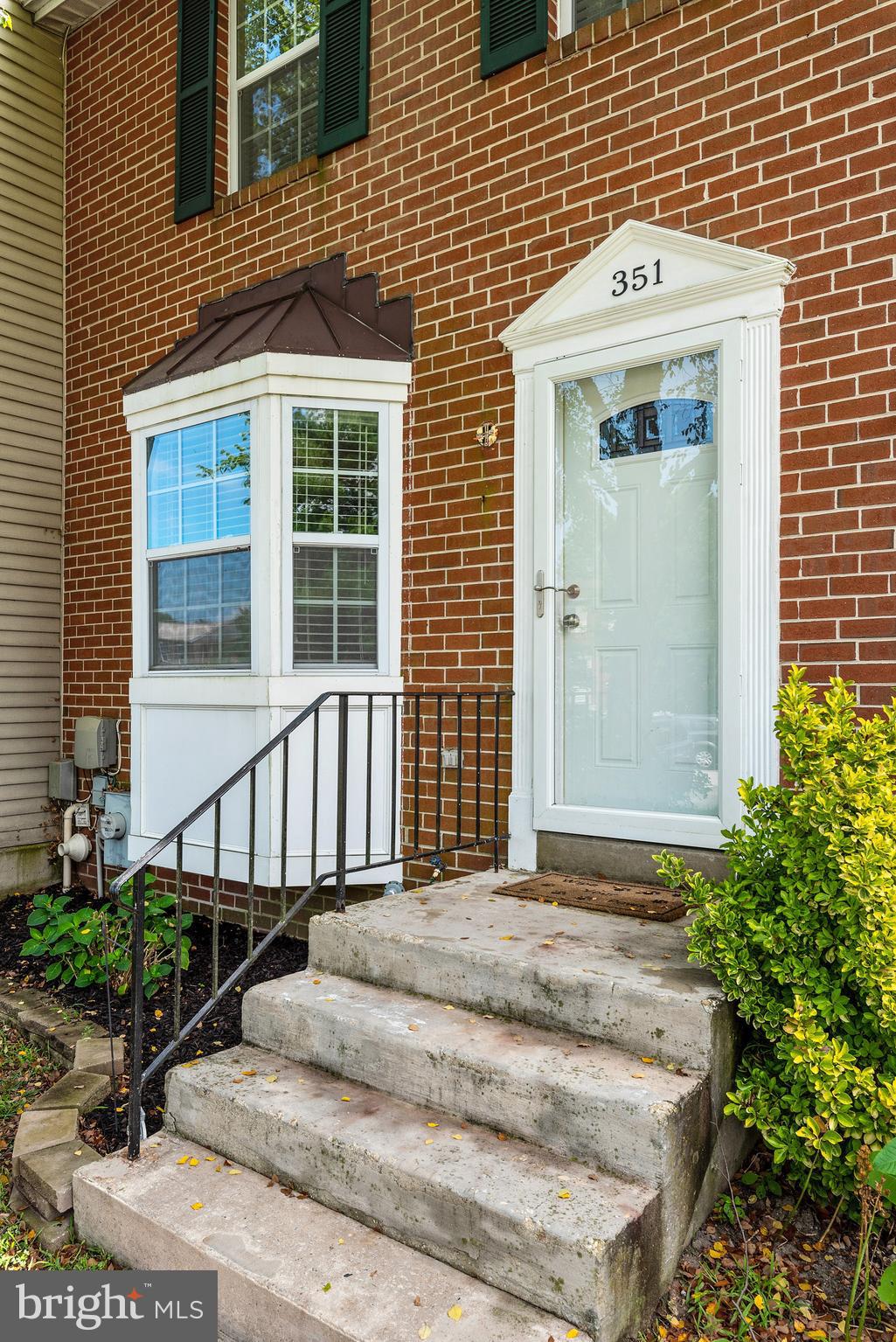 351 Rambling Ridge Court Pasadena, MD 21122 - Photo 4 of 34