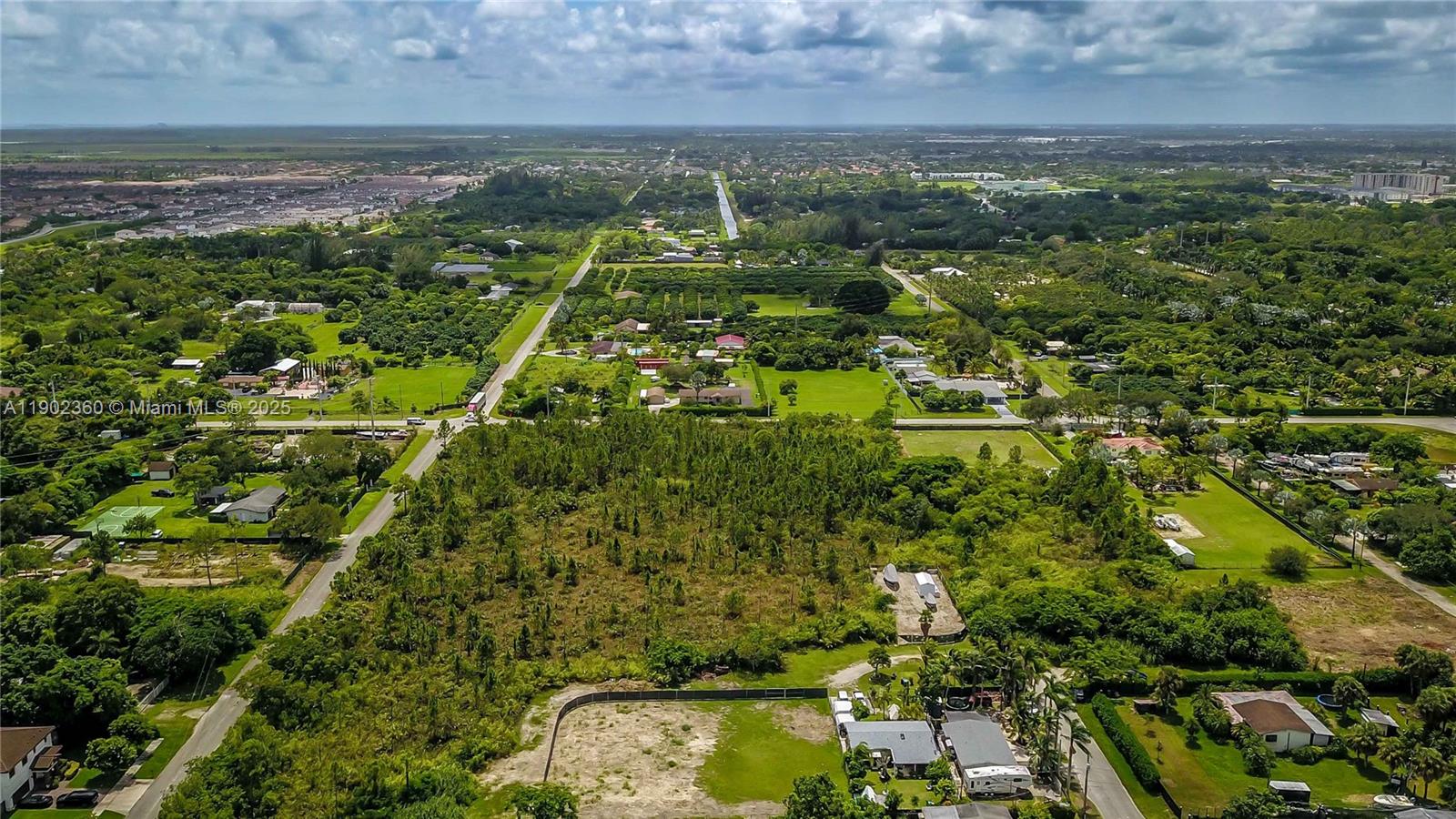 12251 Southwest 230th Street Miami, FL 33170 - Photo 5 of 13