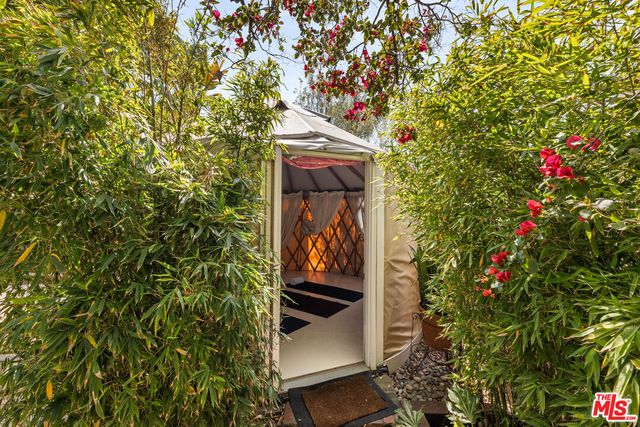 a view of sitting area in back yard