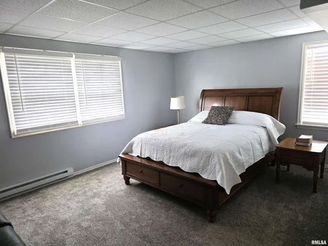 $259,900 | 922 Birchwood Drive, Washington, IL 61571