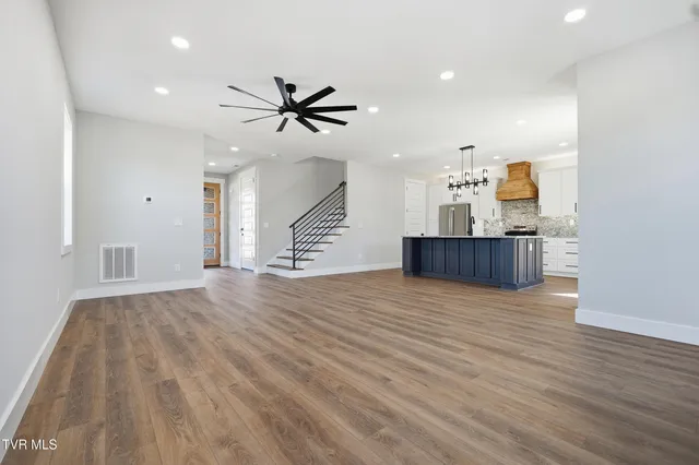 $498,500 | 1809 Topsail Court, Kingsport, TN 37664