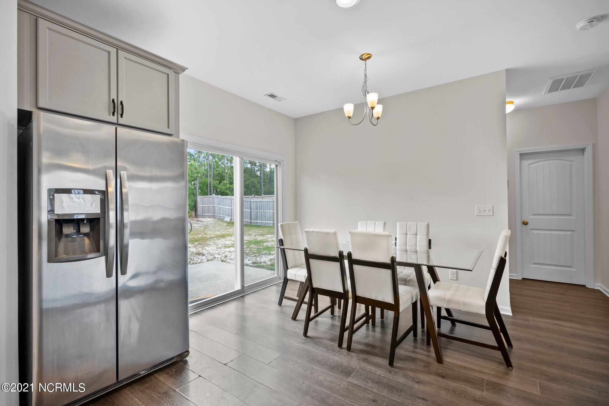 469 Lehigh Road Wilmington, NC 28412 - Photo 14 of 43 37-web-or-mls-DSC08002