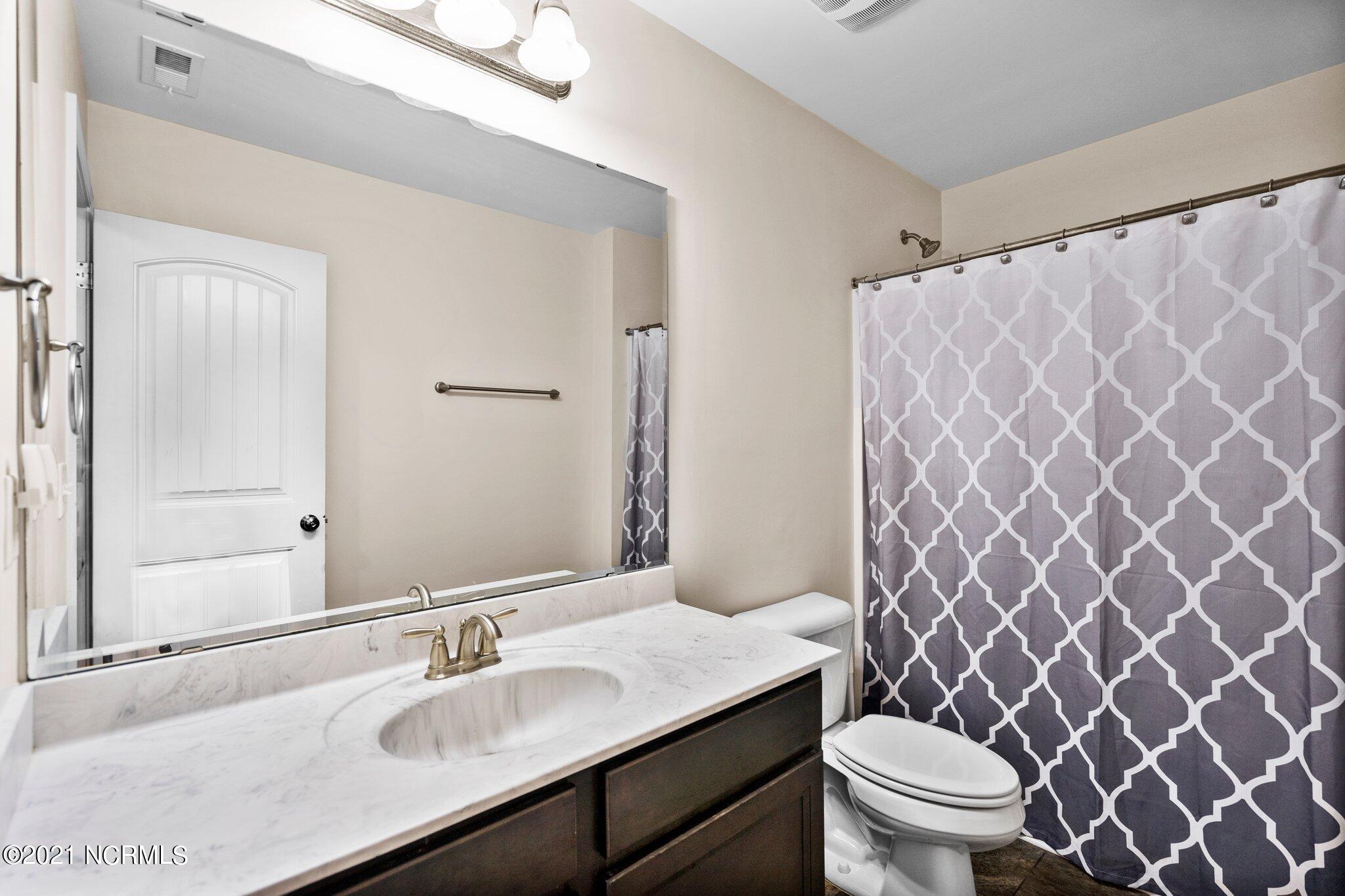 469 Lehigh Road Wilmington, NC 28412 - Photo 22 of 43 47-web-or-mls-DSC08033