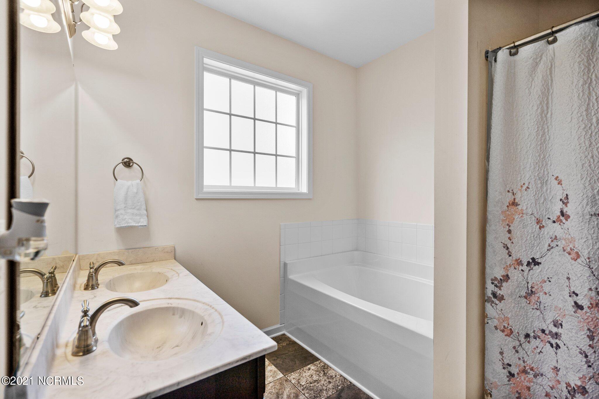 469 Lehigh Road Wilmington, NC 28412 - Photo 27 of 43 55-web-or-mls-DSC08060