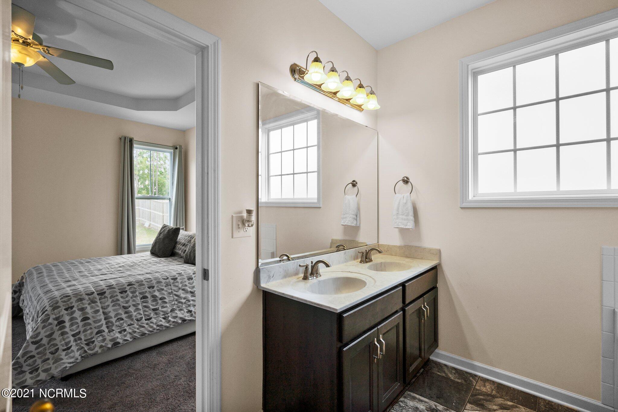 469 Lehigh Road Wilmington, NC 28412 - Photo 28 of 43 56-web-or-mls-DSC08066