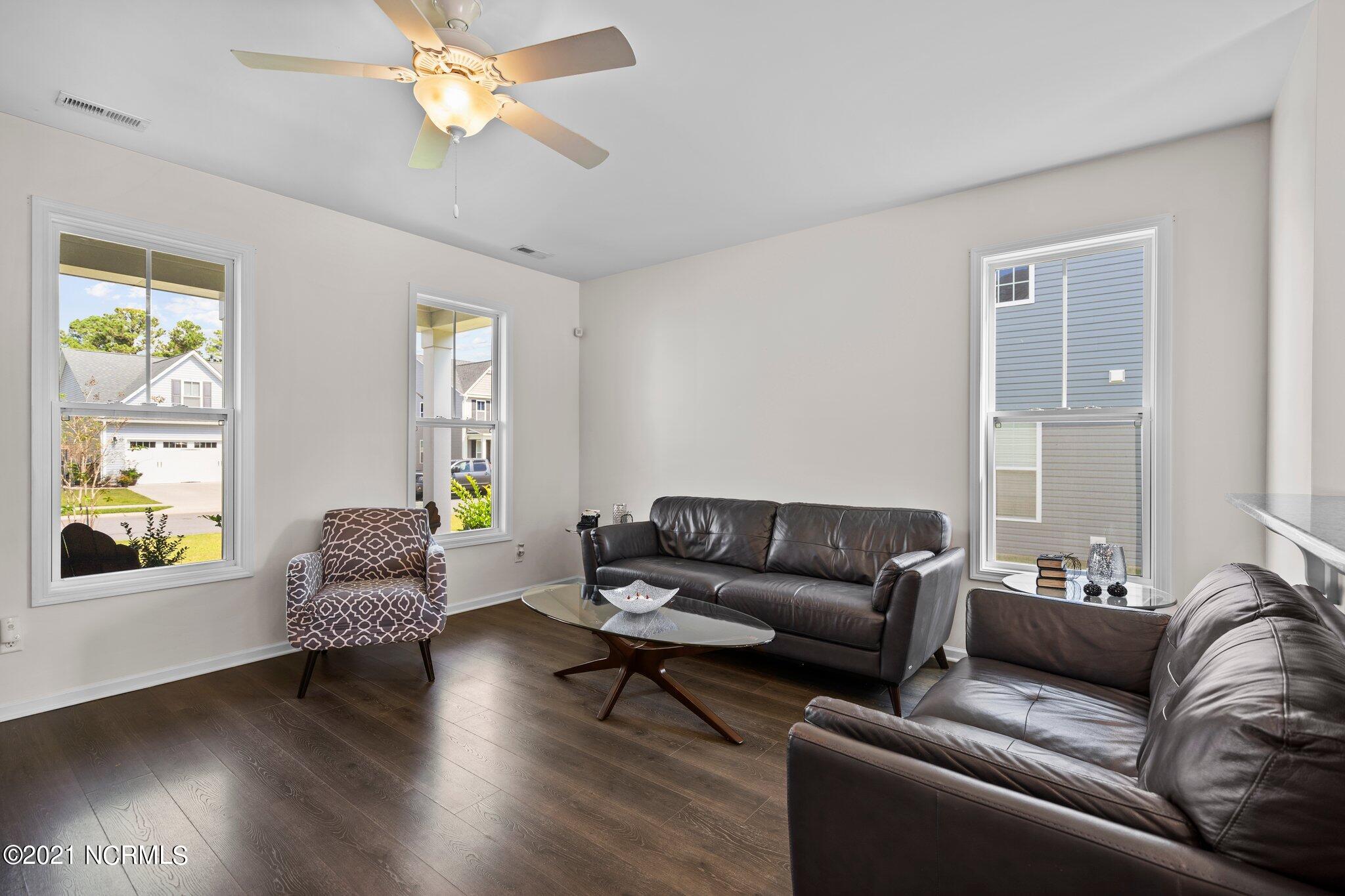 469 Lehigh Road Wilmington, NC 28412 - Photo 6 of 43 31-web-or-mls-DSC07984