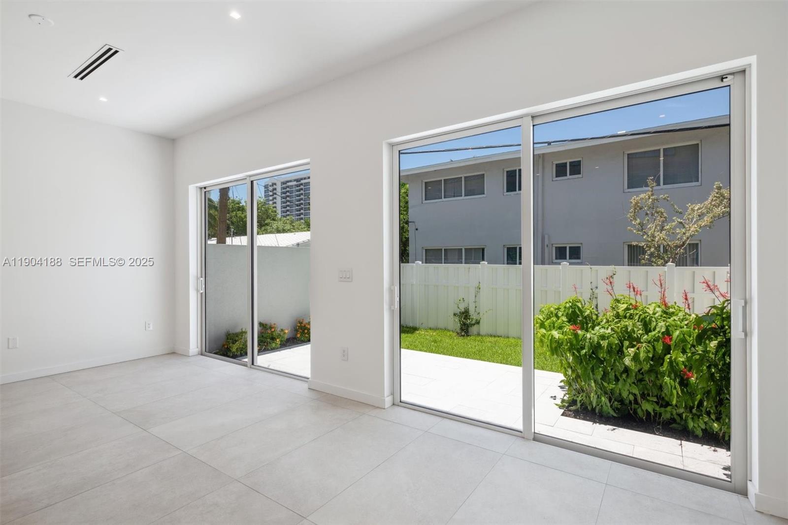 554 North Riverside Drive, Unit B Pompano Beach, FL 33062 - Photo 18 of 48 a view of an entryway