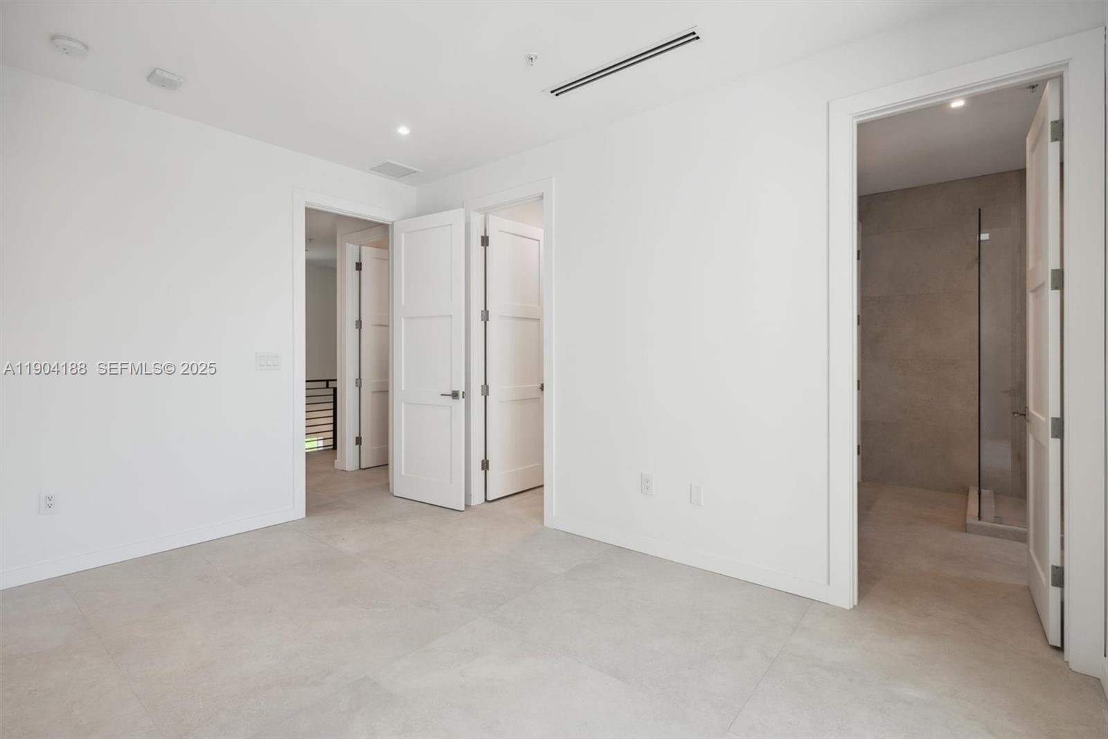554 North Riverside Drive, Unit B Pompano Beach, FL 33062 - Photo 39 of 48