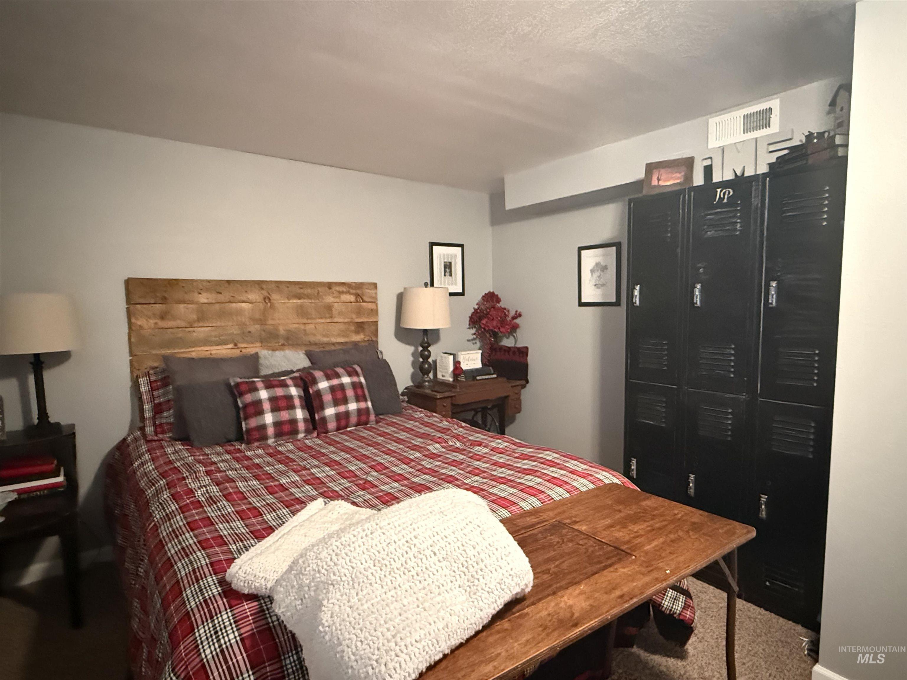 403 138th Street Orofino, ID 83544 - Photo 25 of 32 View of carpeted bedroom