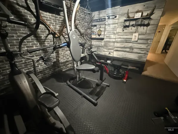 $359,900 | 403 138th Street, Orofino, ID 83544