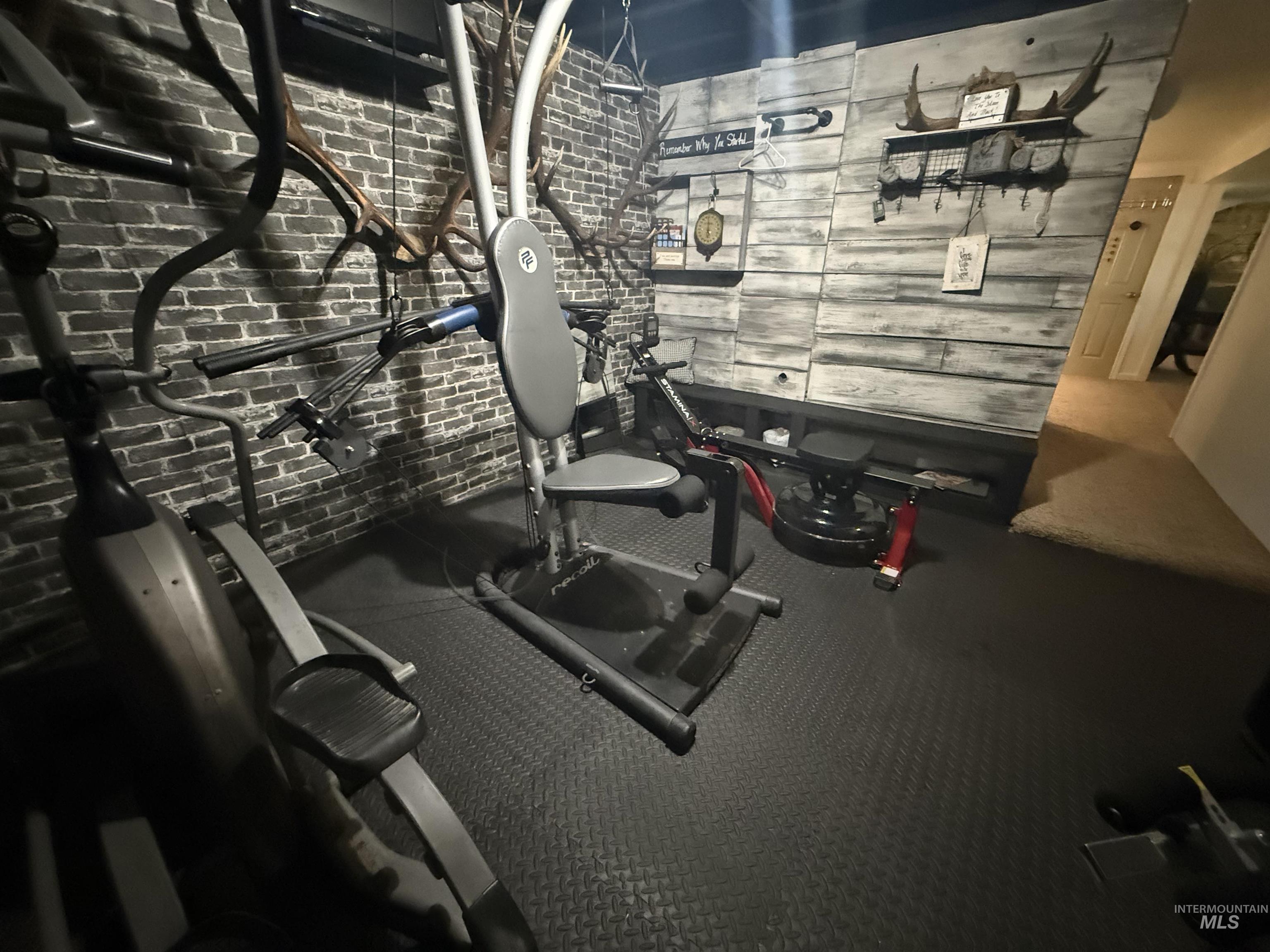 403 138th Street Orofino, ID 83544 - Photo 30 of 32 View of workout area