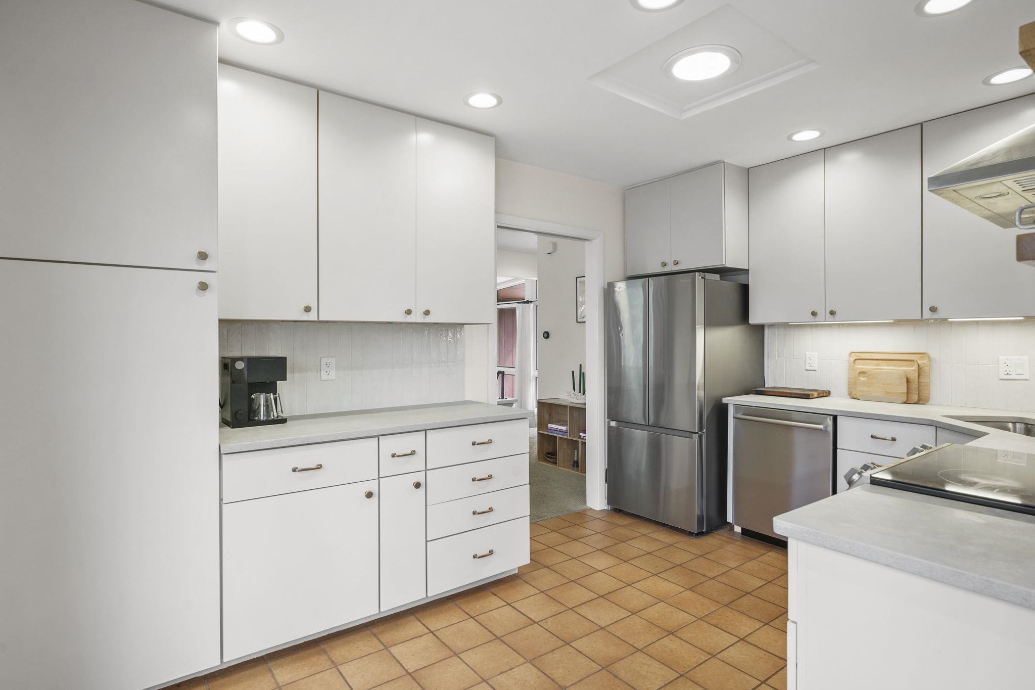 5706 Anchorage Avenue Madison, WI 53705 - Photo 13 of 65