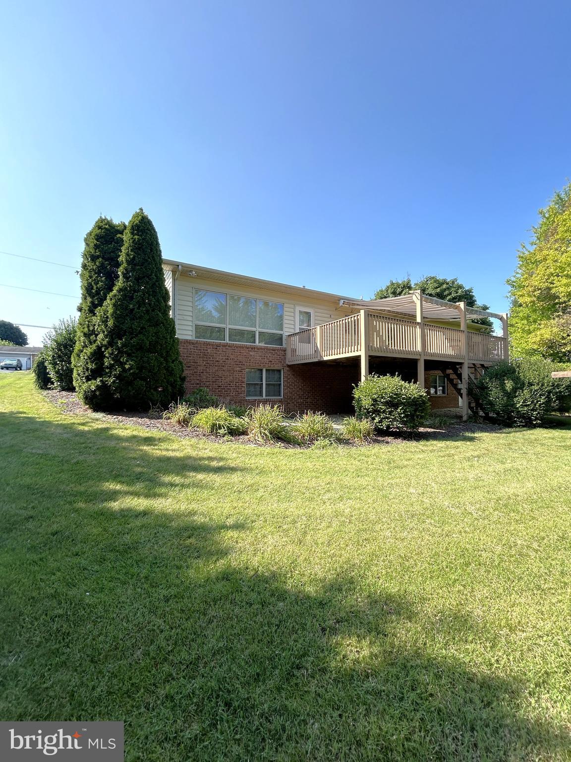 49 Hillside Road Hanover, PA 17331 - Photo 4 of 98