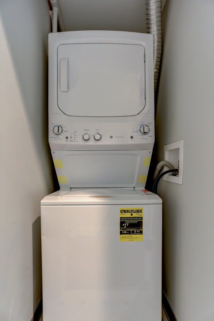 218 West Main Street Urbana, IL 61801 - Photo 40 of 96 a close up view of washer and dryer
