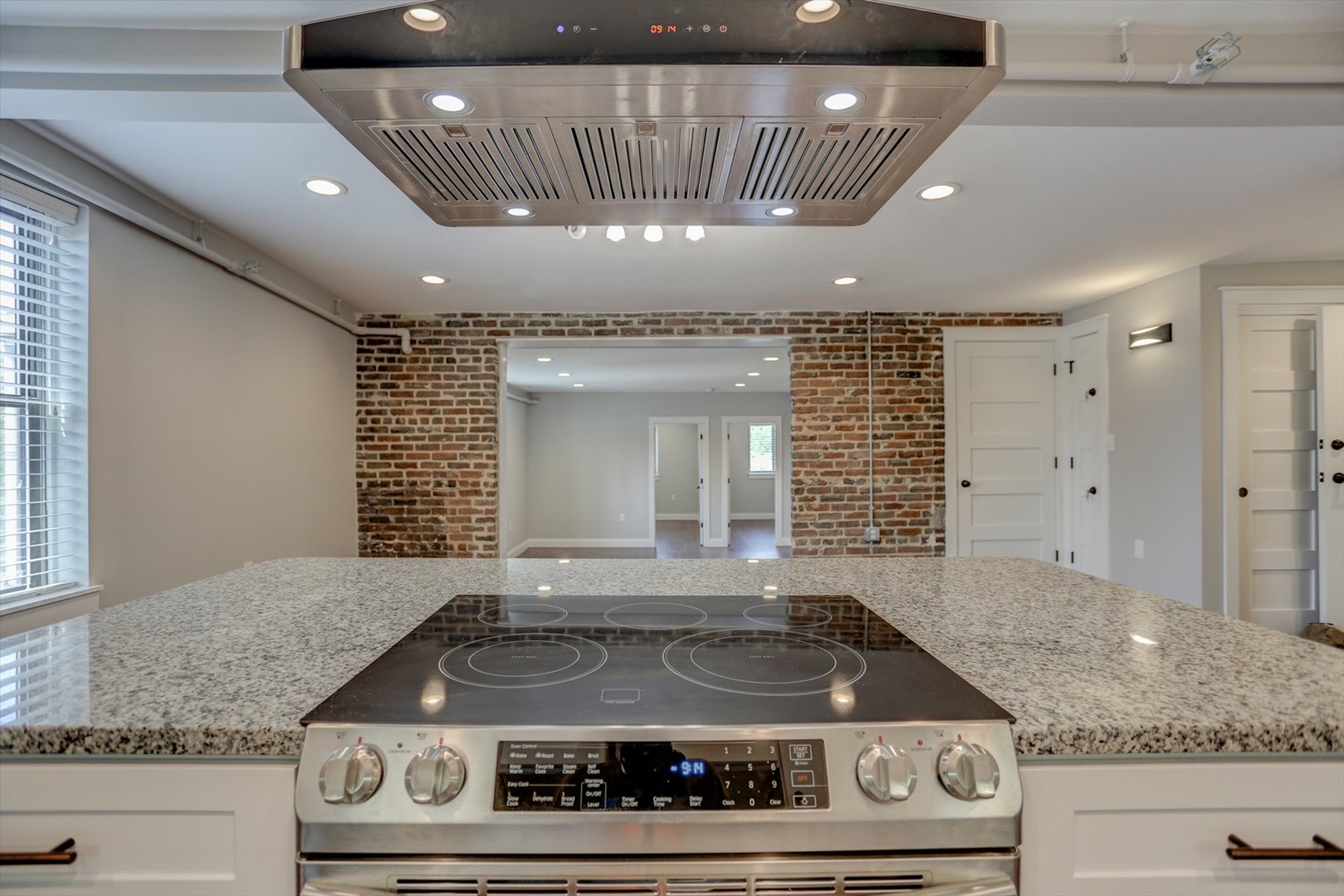 218 West Main Street Urbana, IL 61801 - Photo 46 of 96