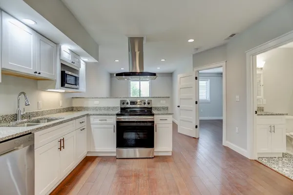 $1,095,000 | 218 West Main Street, Urbana, IL 61801