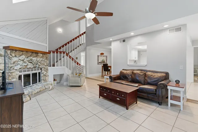 $425,000 | 2850 Mandarin Meadows Drive South, Jacksonville, FL 32223