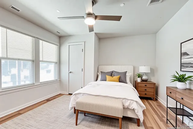 $1,900 | 150 Windsor Drive, San Antonio, TX 78228