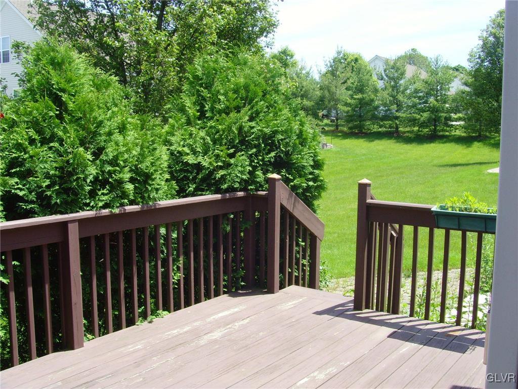 1361 Fox Ridge Easton, PA 18040 - Photo 22 of 25 Gallery Image 22