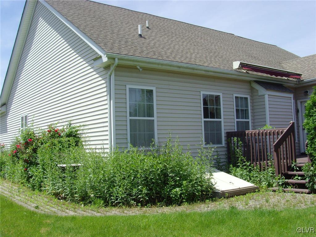 1361 Fox Ridge Easton, PA 18040 - Photo 24 of 25 Gallery Image 24
