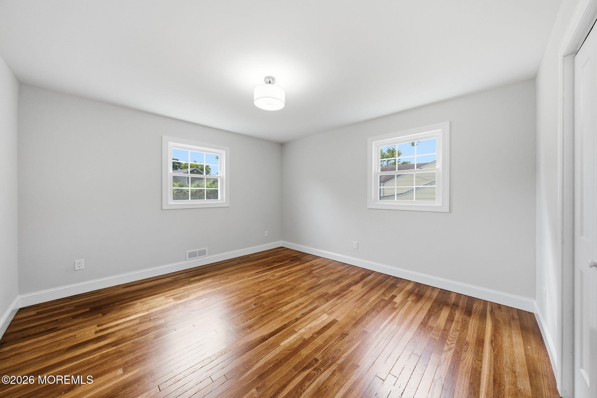 312 Edgemoor Road Belford, NJ 07718 - Photo 21 of 39 23-web-or-mls-TPL-22